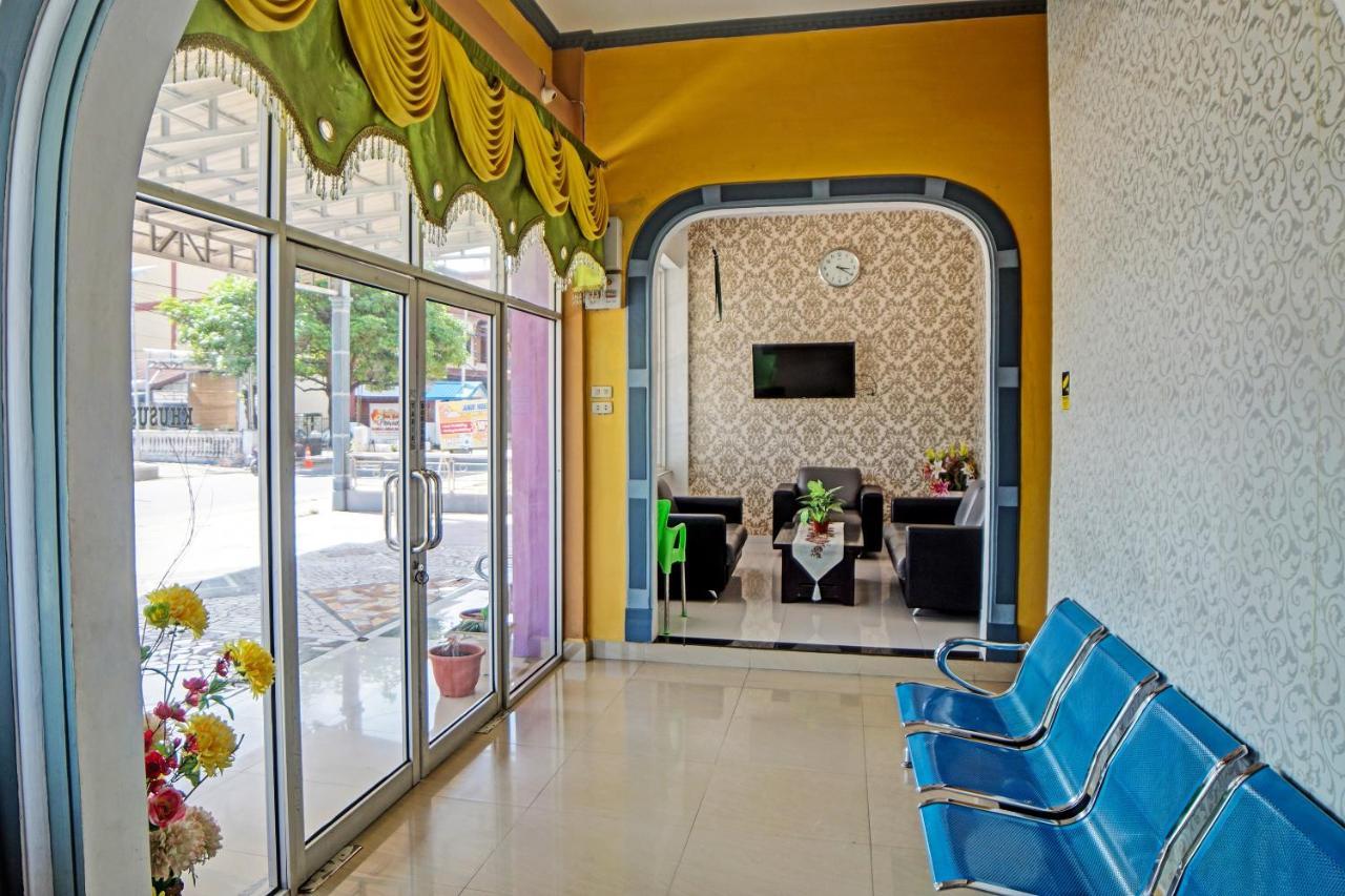 OYO 91493 Wisma Barokah Syariah Tebing Tinggi Luaran gambar
