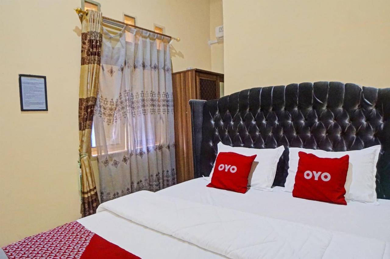 OYO 91493 Wisma Barokah Syariah Tebing Tinggi Luaran gambar