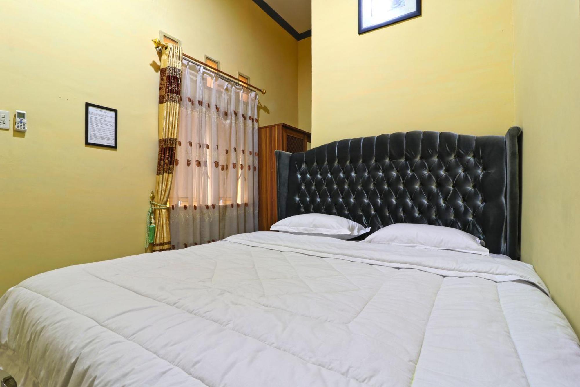 OYO 91493 Wisma Barokah Syariah Tebing Tinggi Luaran gambar